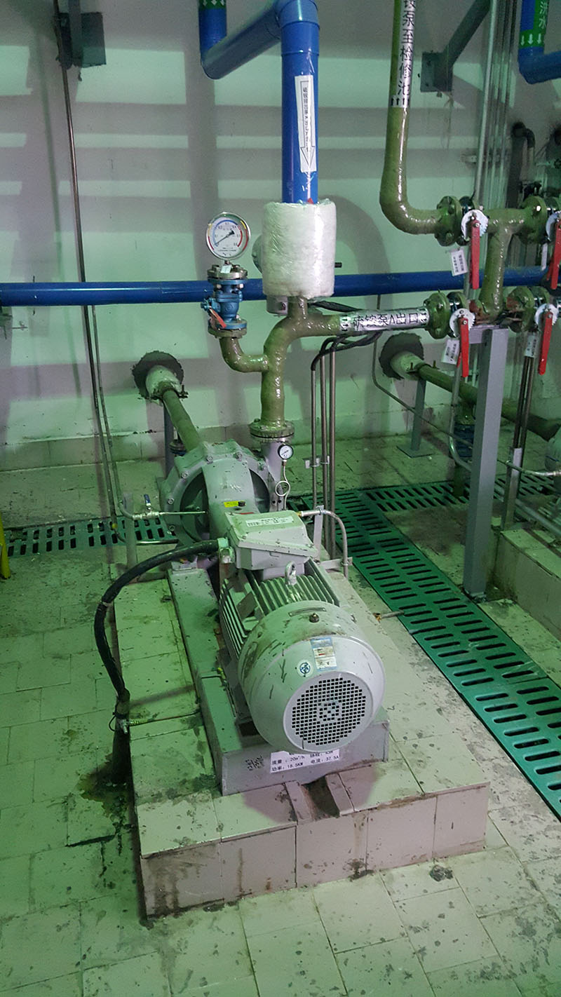 硫铵排出泵一角